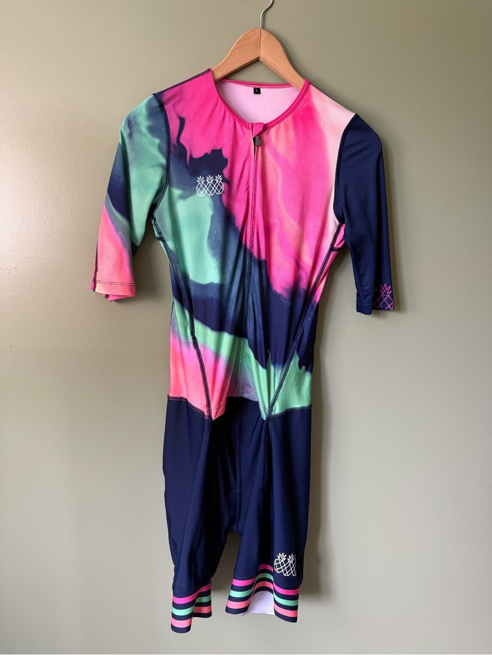 Tres Pinas Women’s Tri Suit Size L